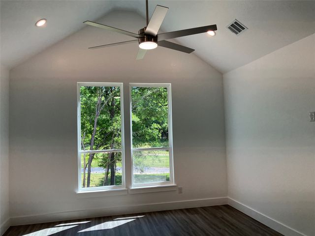 42101 Crooked Stick Drive, Whitney, TX 76692