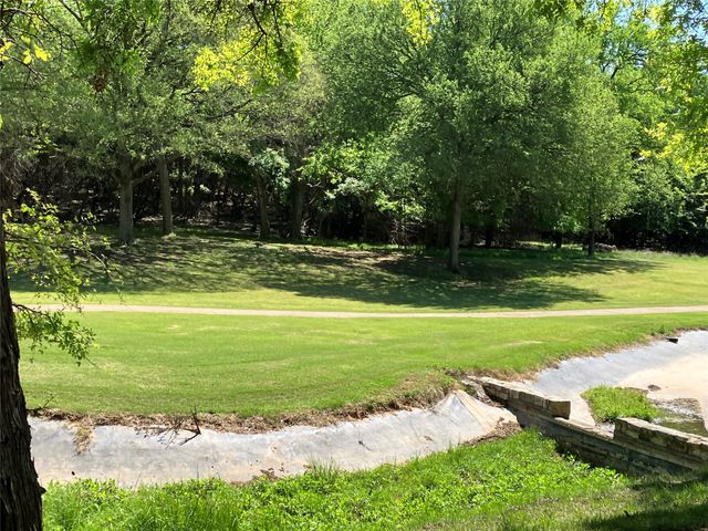 42101 Crooked Stick Drive, Whitney, TX 76692