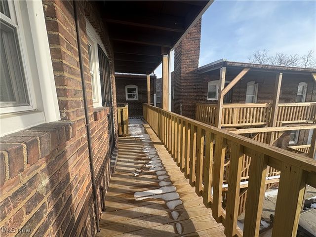 14236 Lakeshore Boulevard 6, Cleveland, OH 44110