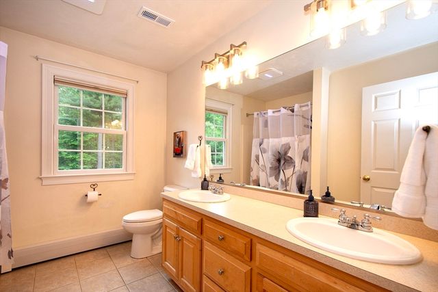 24 Laurelwood, Norwell, MA 02061