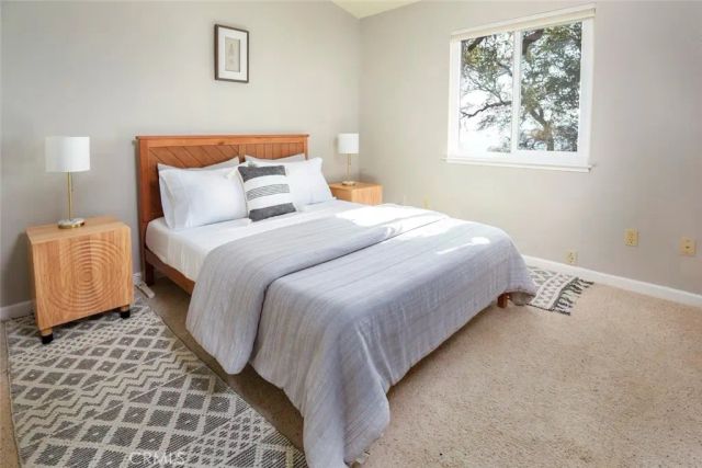 50616 Woodside Lane, Oakhurst, CA 93644
