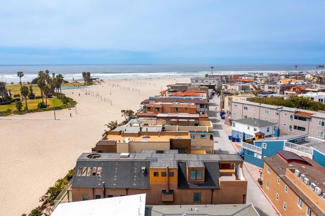 2617 Ocean Front Walk, San Diego, CA 92109