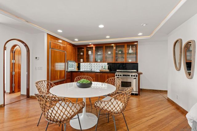 2617 Ocean Front Walk, San Diego, CA 92109