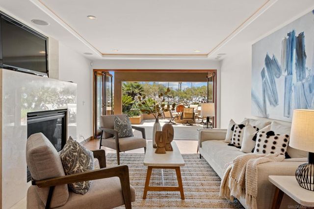 2617 Ocean Front Walk, San Diego, CA 92109