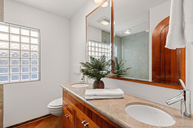 2617 Ocean Front Walk, San Diego, CA 92109