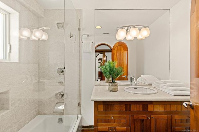 2617 Ocean Front Walk, San Diego, CA 92109