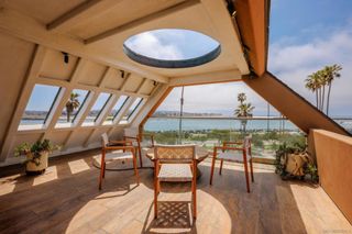 2617 Ocean Front Walk, San Diego, CA 92109