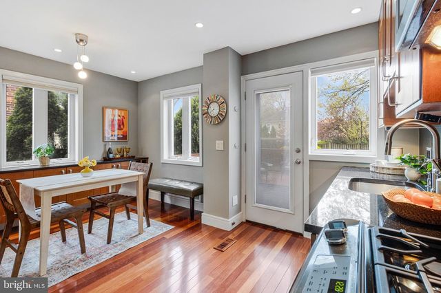 5-A CUSTIS AVE E, Alexandria, VA 22301