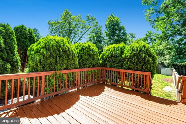 5-A CUSTIS AVE E, Alexandria, VA 22301