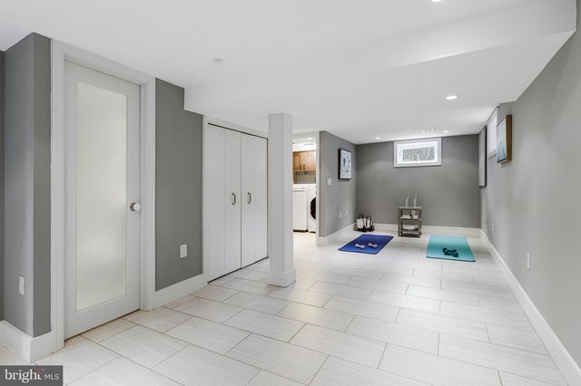 5-A CUSTIS AVE E, Alexandria, VA 22301