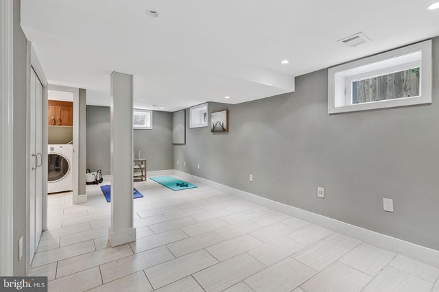 5-A CUSTIS AVE E, Alexandria, VA 22301