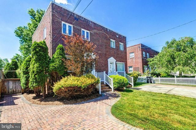 5-A CUSTIS AVE E, Alexandria, VA 22301