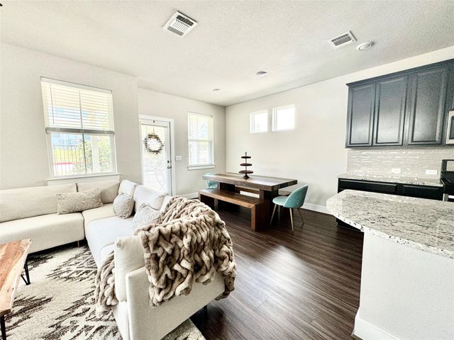 7103 Silver Star Lane 60, Austin, TX 78744