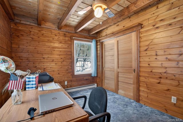 6 Dickinson Drive, Warwick, NY 10990