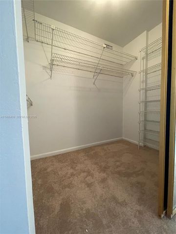 2251 NW 48th Terrace 215, Lauderhill, FL 33313