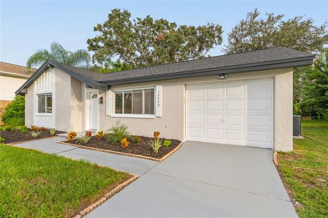 12220 MEADOWBROOK LANE, Hudson, FL 34667