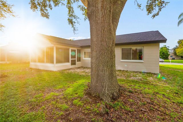 12220 MEADOWBROOK LANE, Hudson, FL 34667