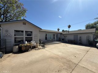 325 W Ave L, Calimesa, CA 92320