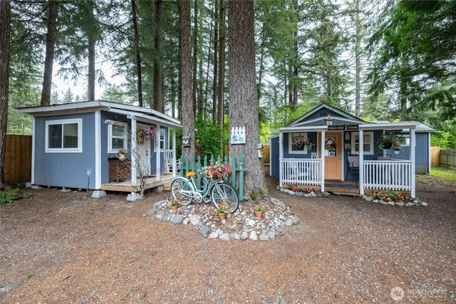 6124 Willow Pl, Maple Falls, WA 98266