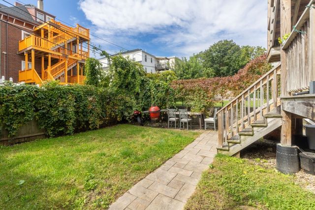 71 Savin St 2, Boston, MA 02119