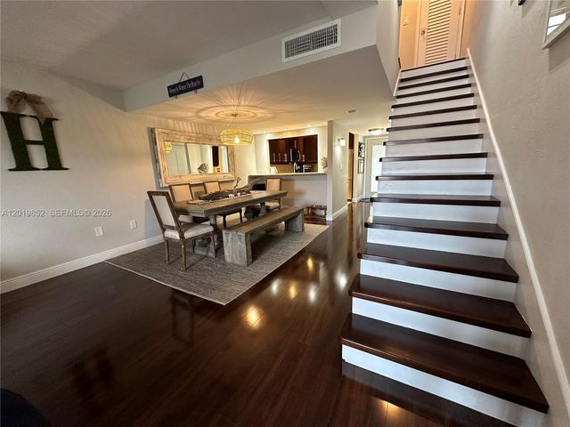 6901 Edgewater Dr 317, Coral Gables, FL 33133