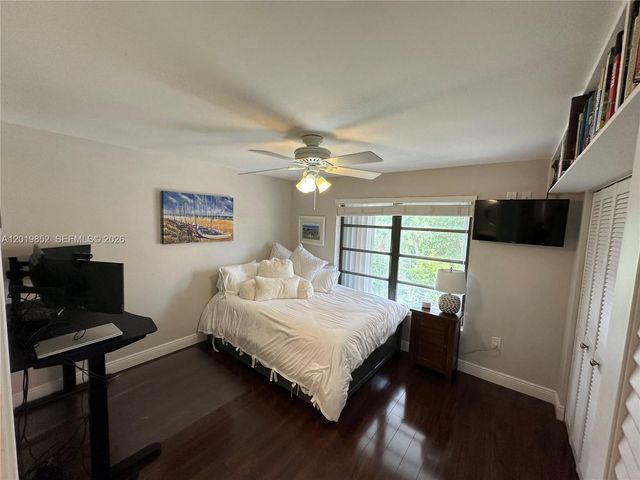 6901 Edgewater Dr 317, Coral Gables, FL 33133