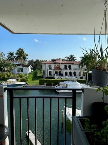 6901 Edgewater Dr 317, Coral Gables, FL 33133