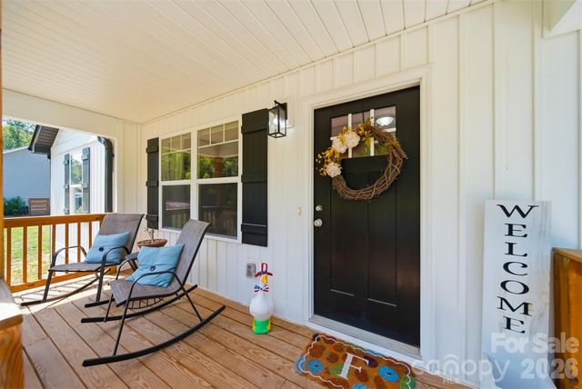 2370 Ellen Street, Granite Falls, NC 28630