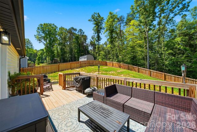 2370 Ellen Street, Granite Falls, NC 28630