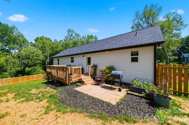 2370 Ellen Street, Granite Falls, NC 28630
