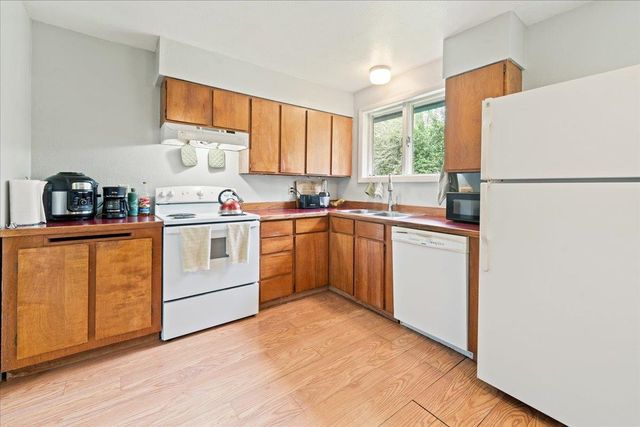 3385 VENUS DRIVE, North Pole, AK 99705