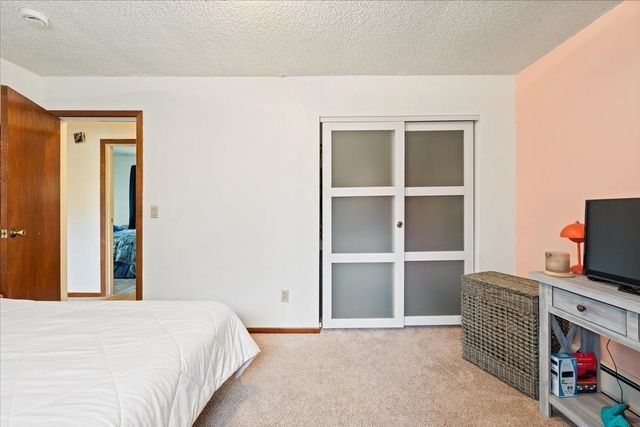 3385 VENUS DRIVE, North Pole, AK 99705