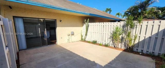 7454 NW 34th Street, Lauderhill, FL 33319