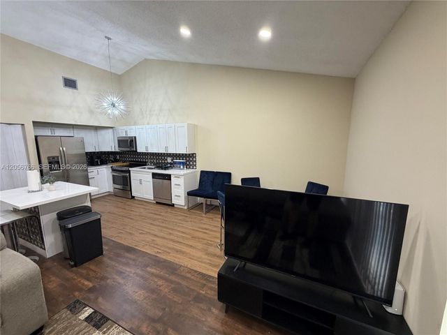 7454 NW 34th Street, Lauderhill, FL 33319