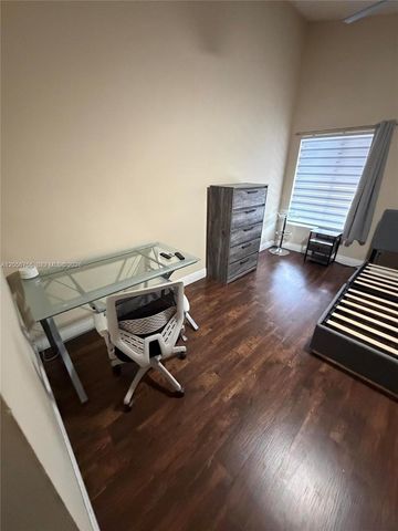7454 NW 34th Street, Lauderhill, FL 33319