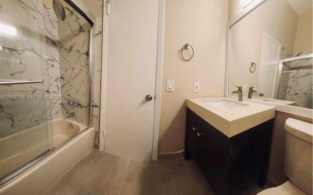 7454 NW 34th Street, Lauderhill, FL 33319
