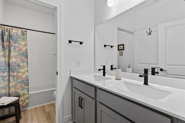 7219 Sparrow Valley Trail, Katy, TX 77493