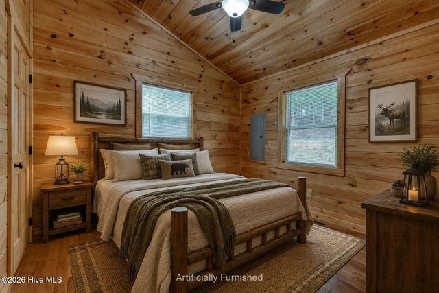 100 Fern Cove Lane, Murphy, NC 28906