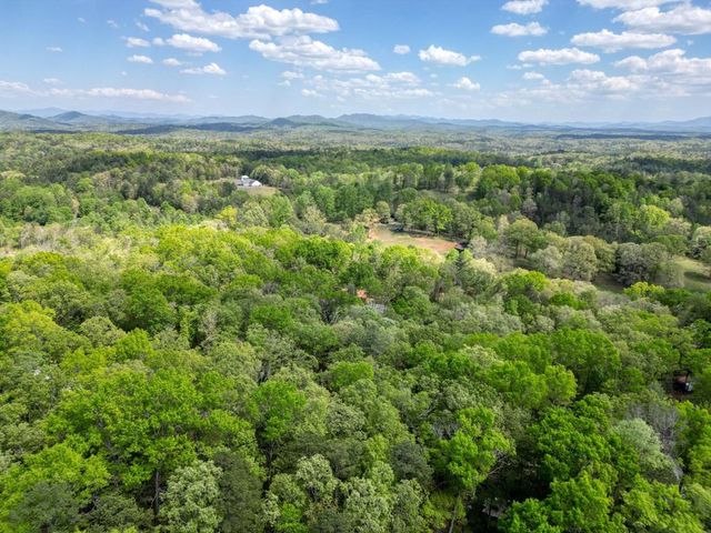 100 Fern Cove Lane, Murphy, NC 28906
