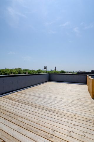 2402 W Carmen Avenue 406, Chicago, IL 60625