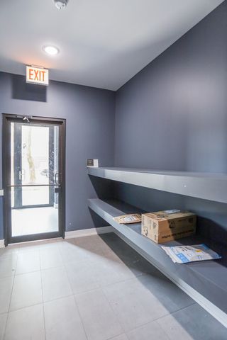2402 W Carmen Avenue 406, Chicago, IL 60625