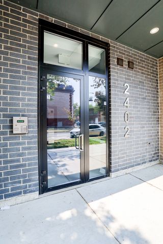 2402 W Carmen Avenue 406, Chicago, IL 60625