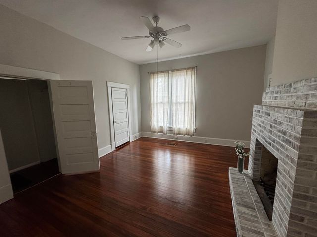 1700 FAXON AVE, Memphis, TN 38112