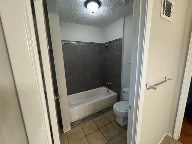 1700 FAXON AVE, Memphis, TN 38112