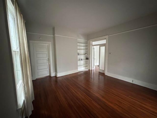 1700 FAXON AVE, Memphis, TN 38112