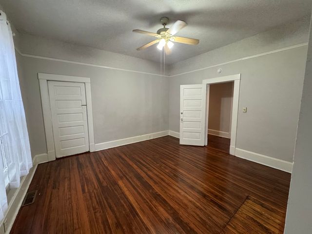 1700 FAXON AVE, Memphis, TN 38112