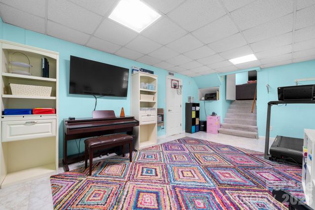 216 Davis Drive, Morganton, NC 28655
