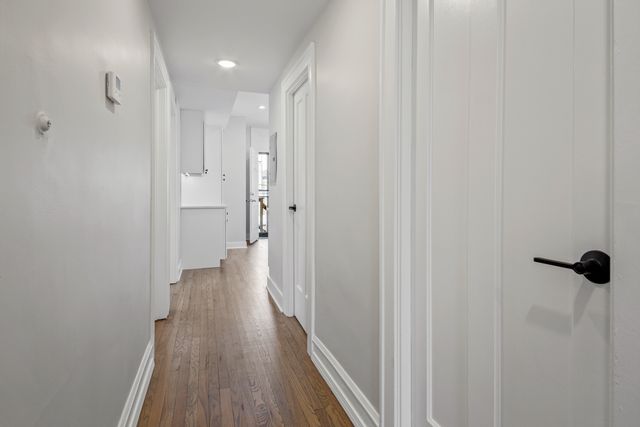 4834 N Springfield Avenue 2, Chicago, IL 60625