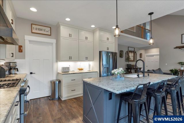 431 Grant St, Silverton, OR 97381