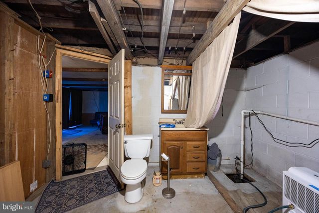 91 STEHLEY LN, Falling Waters, WV 25419